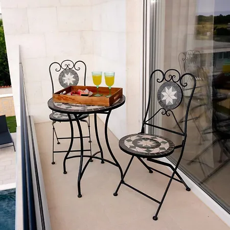 Paula By Interhome Villa *