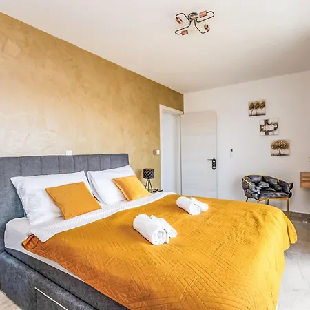 Paula By Interhome *