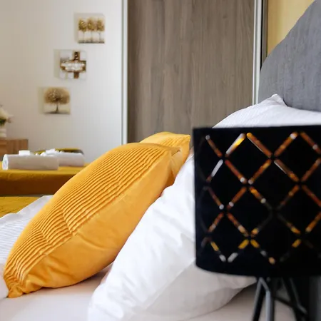 Paula By Interhome Pula